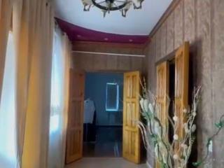  дом, 235 м², 8 соток