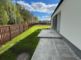  дом, 104 м², 8.1 соток