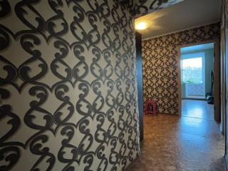 2-комн. квартира, 53 м², 3/5 этаж