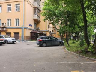 2-комн. квартира, 45 м², 1/9 этаж