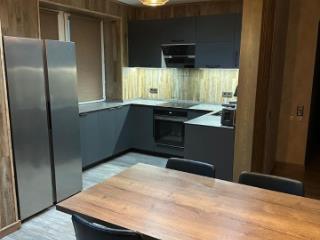 3-комн. квартира, 98.4 м², 4/14 этаж