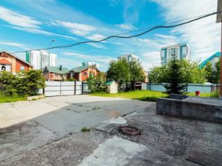 3-этажный дом, 323.7 м², 12 соток