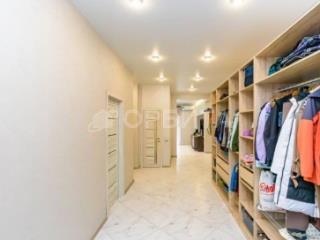  дом, 145.8 м², 7.5 соток