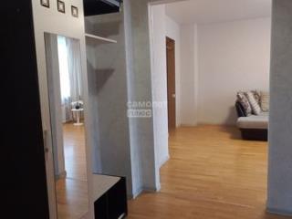 2-комн. квартира, 59.8 м², 4/4 этаж