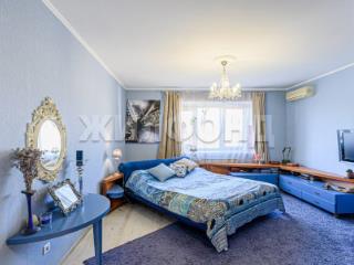 6-комн. квартира, 323.3 м², 8/9 этаж