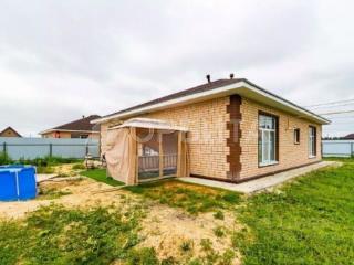  дом, 145.8 м², 7.5 соток