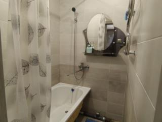 2-комн. квартира, 52 м², 2/12 этаж
