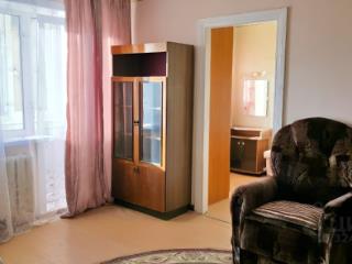 2-комн. квартира, 42 м², 3/5 этаж