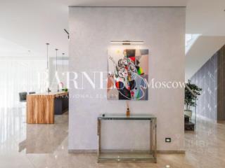 2-этажный дом, 600 м², 15 соток