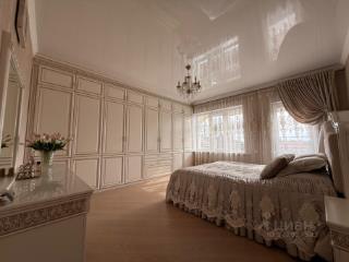 3-этажный дом, 309 м², 10 соток