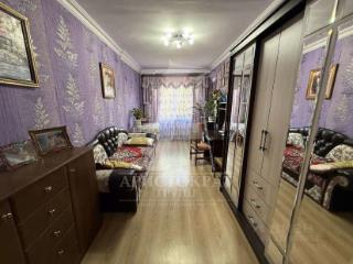 2-этажный дом, 200 м², 4.26 сотки