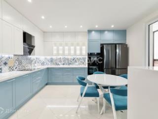 3-комн. квартира, 94.3 м², 3/5 этаж