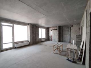 2-комн. квартира, 82 м², 7/7 этаж