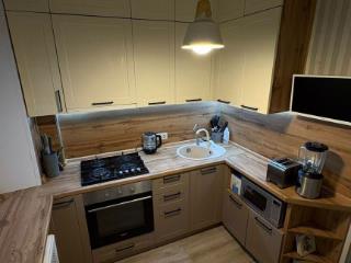 3-комн. квартира, 56 м², 1/5 этаж