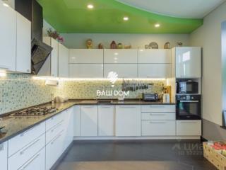 2-этажный дом, 174.2 м², 21.3 сотка