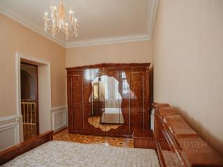 4-этажный дом, 539 м², 8 соток