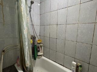 Комната, 12.4 м², 4-комн.