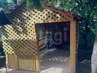  дом, 350 м², 5 соток