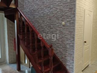 2-этажный дом, 199 м², 12.9 соток