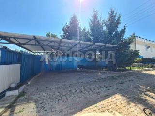 3-этажный коттедж, 230 м², 9 соток