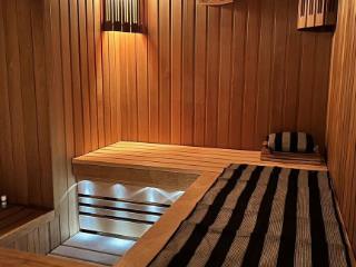 5-комн. квартира, 394 м², 6/6 этаж