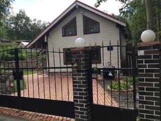 2-этажный дом, 130 м², 8 соток