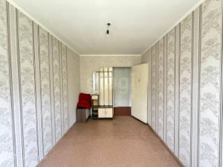 2-комн. квартира, 43.3 м², 3/5 этаж