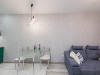 2-комн. квартира, 42.2 м², 1/4 этаж