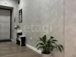 2-комн. квартира, 72 м², 2/9 этаж