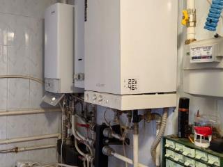  коттедж, 300 м², 7 соток