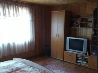 3-этажный дом, 180 м², 12 соток