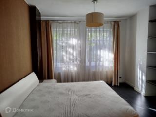 2-комн. квартира, 75.4 м², 1/9 этаж