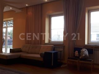 3-этажный дом, 615 м², 18 соток
