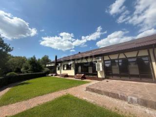 1-этажный дом, 1231 м², 28.43 соток