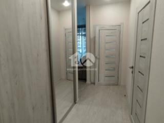 2-комн. квартира, 47 м², 11/17 этаж