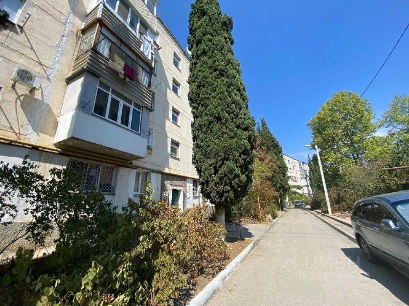 2-комн. квартира, 52 м², 4/5 этаж