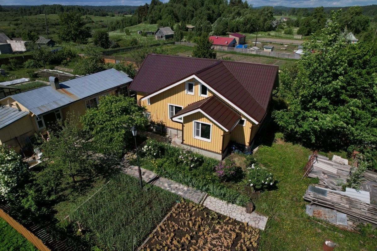 Дом, 130 м², 27 соток