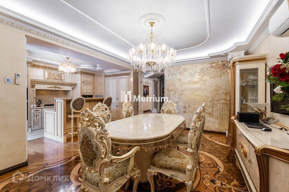 4-комн. квартира, 220 м², 4/6 этаж