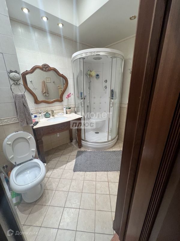 4-комн., 230 м², 4/8 этаж