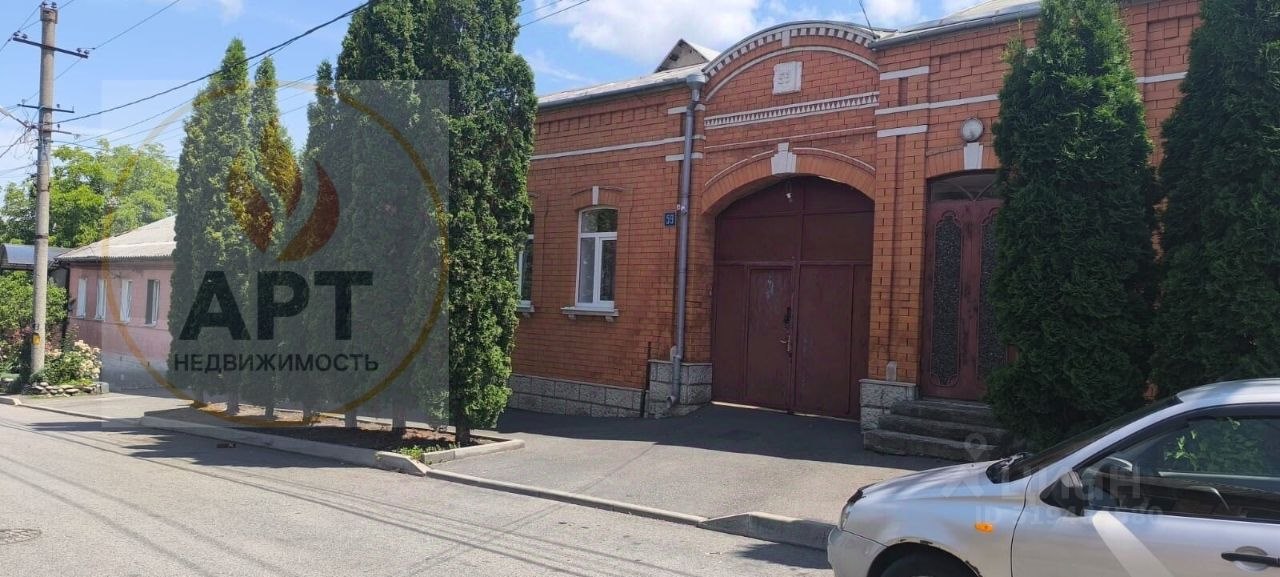 Дом, 400 м², 4 сотки