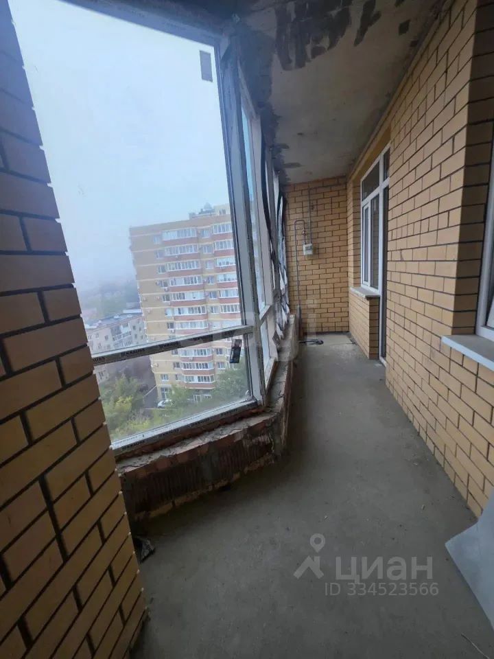 2-комн. квартира, 65 м2, 10/10 этаж