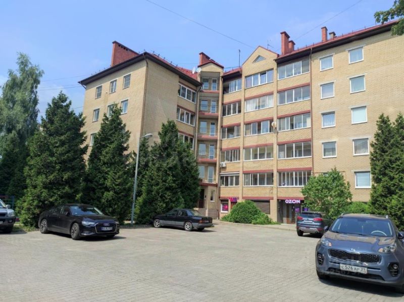 2-комн., 74 м², 2/6 этаж