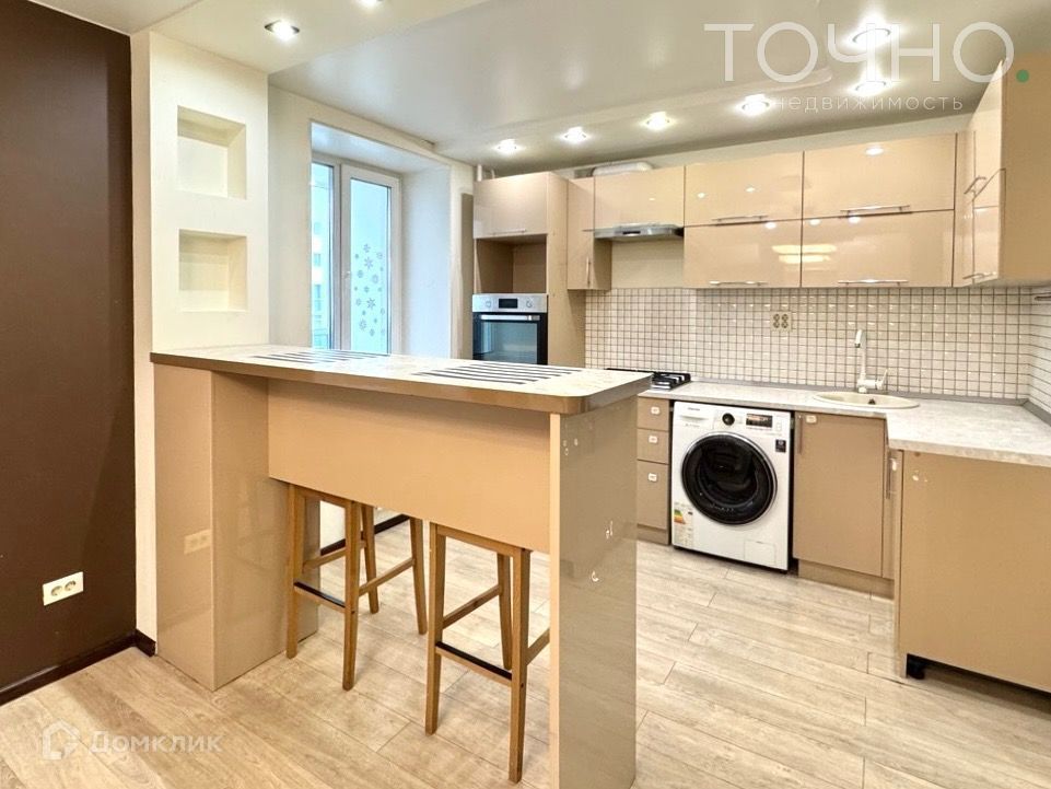 2-комн., 60 м², 2/10 этаж