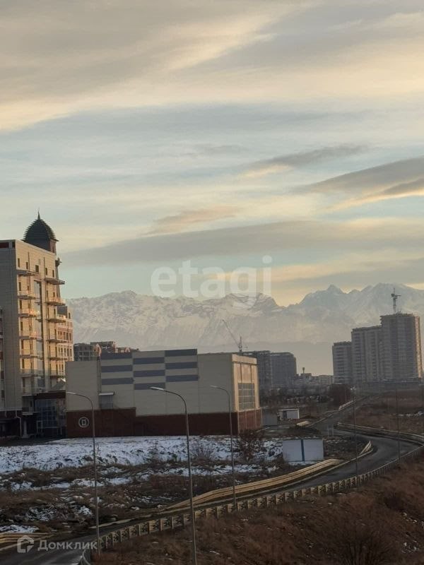 3-комн., 125.3 м², 3/16 этаж