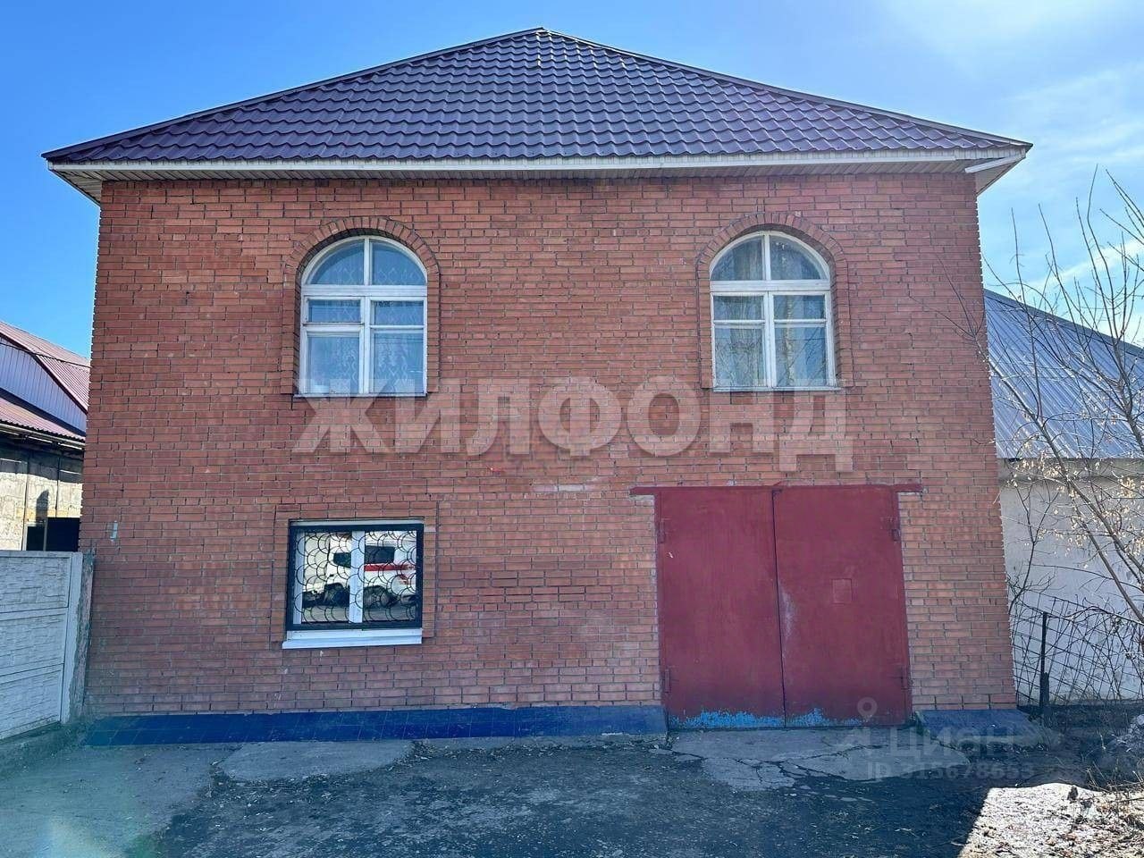 Коттедж, 141.7 м², 4 сотки