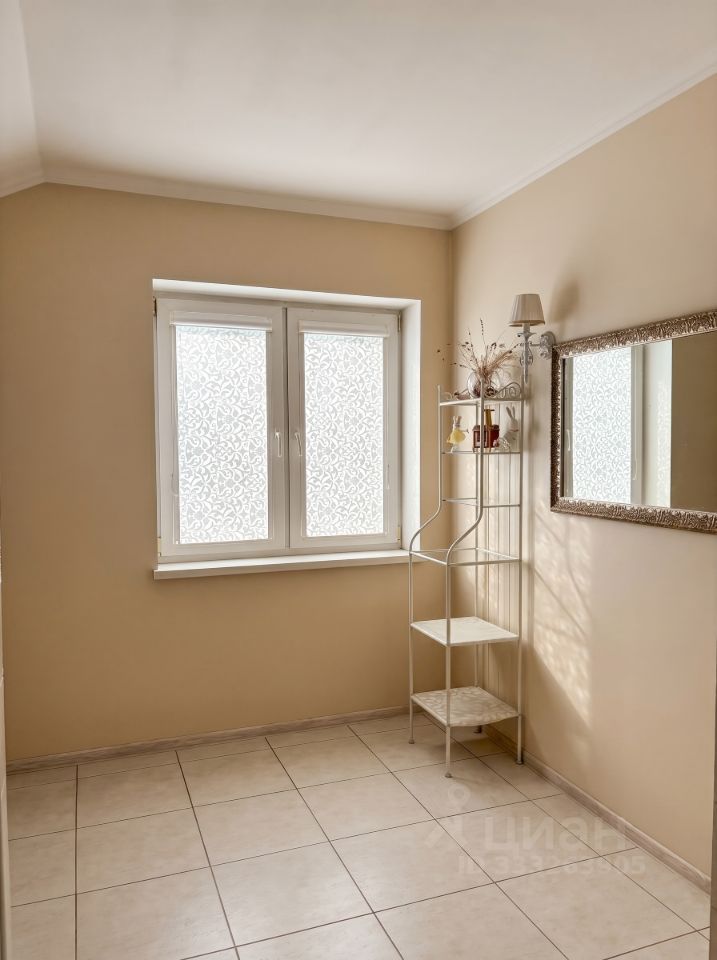 2 этажный, Дом, 231.5 м², 4.04 сотки, 2 этажа