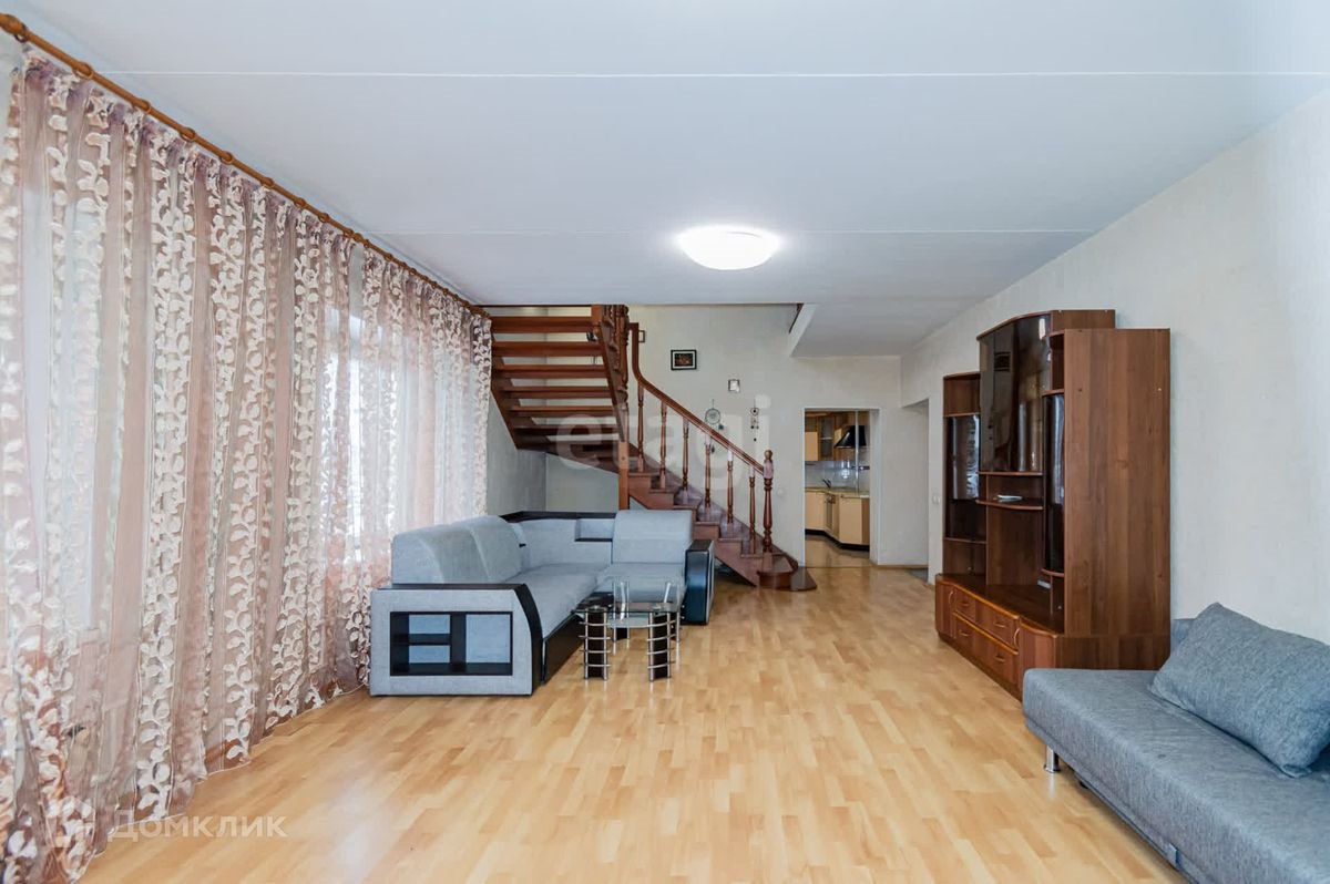 3-комн., 130.4 м², 3/16 этаж