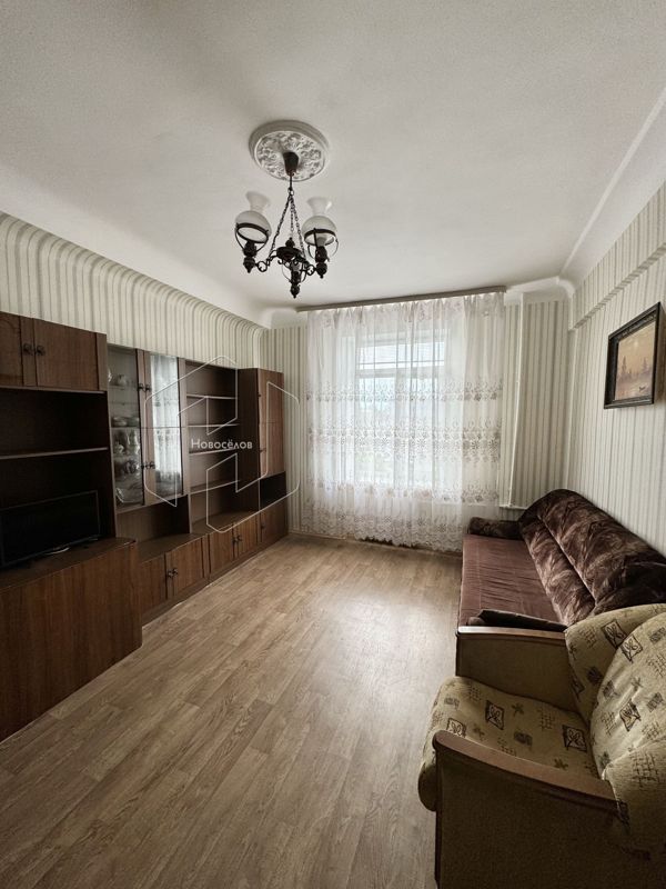 3-комн., 90 м², 3/5 этаж