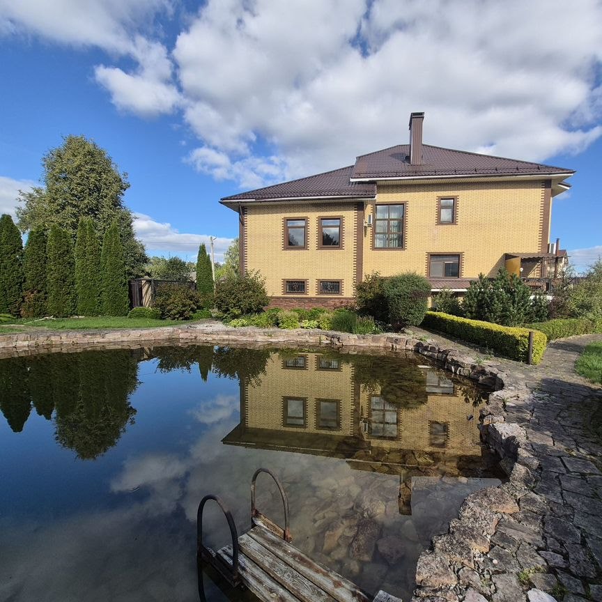 Дом, 717.8 м², 26.7 соток