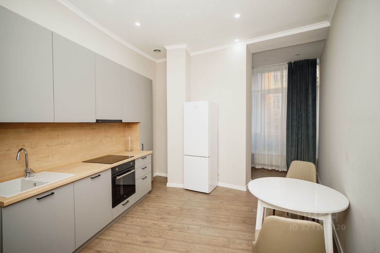 1-комн., 65.2 м², 1/6 этаж